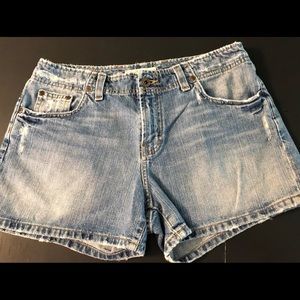 🩳Distressed Denim BKE Shorts Sz 29🩳